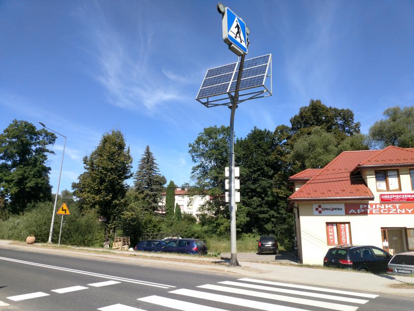 Solar powered traffic signs. Photo – author archive.